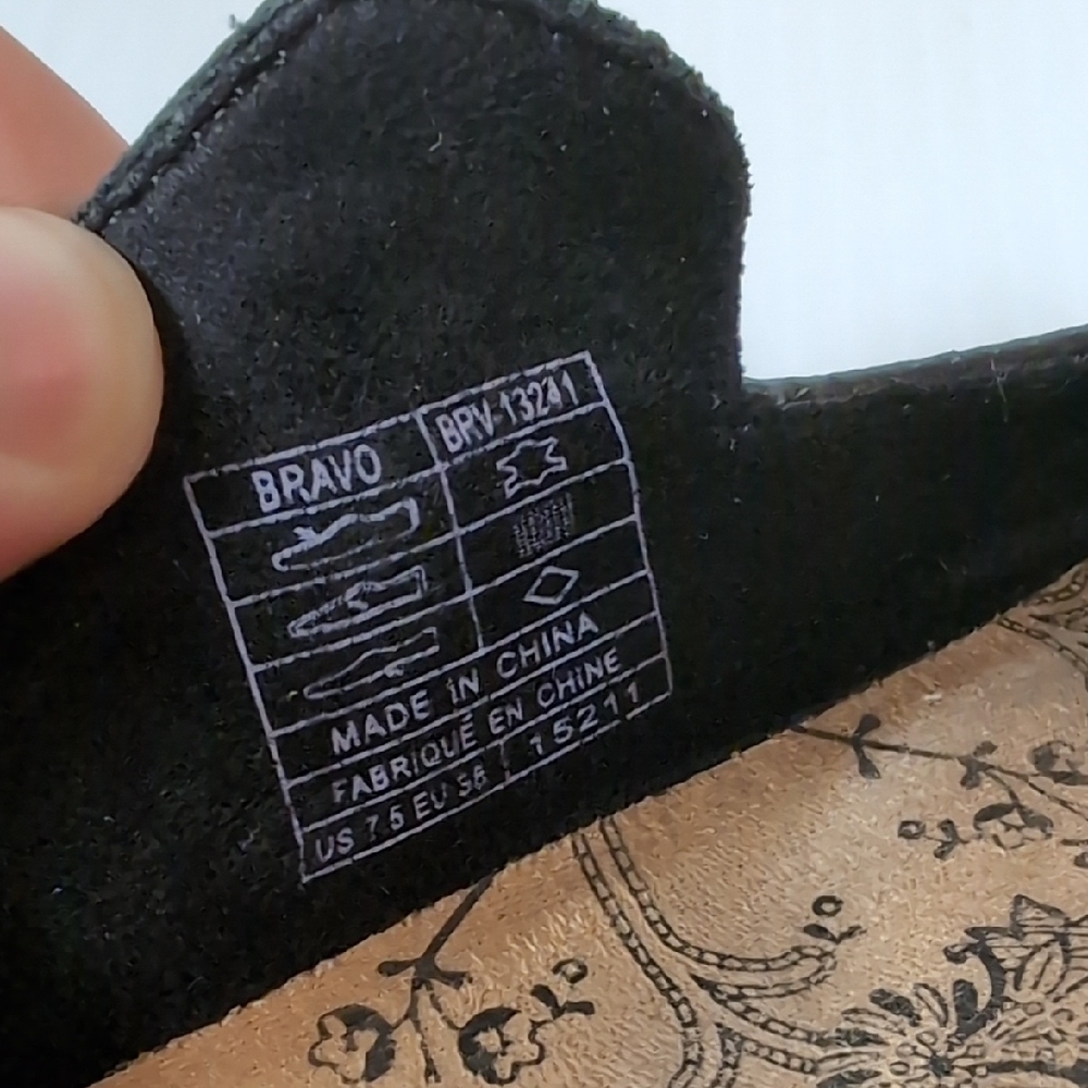 Taos Footwear Mary Jane Flats Black with Brown Strap Size 7.5 - Picture 9 of 9
